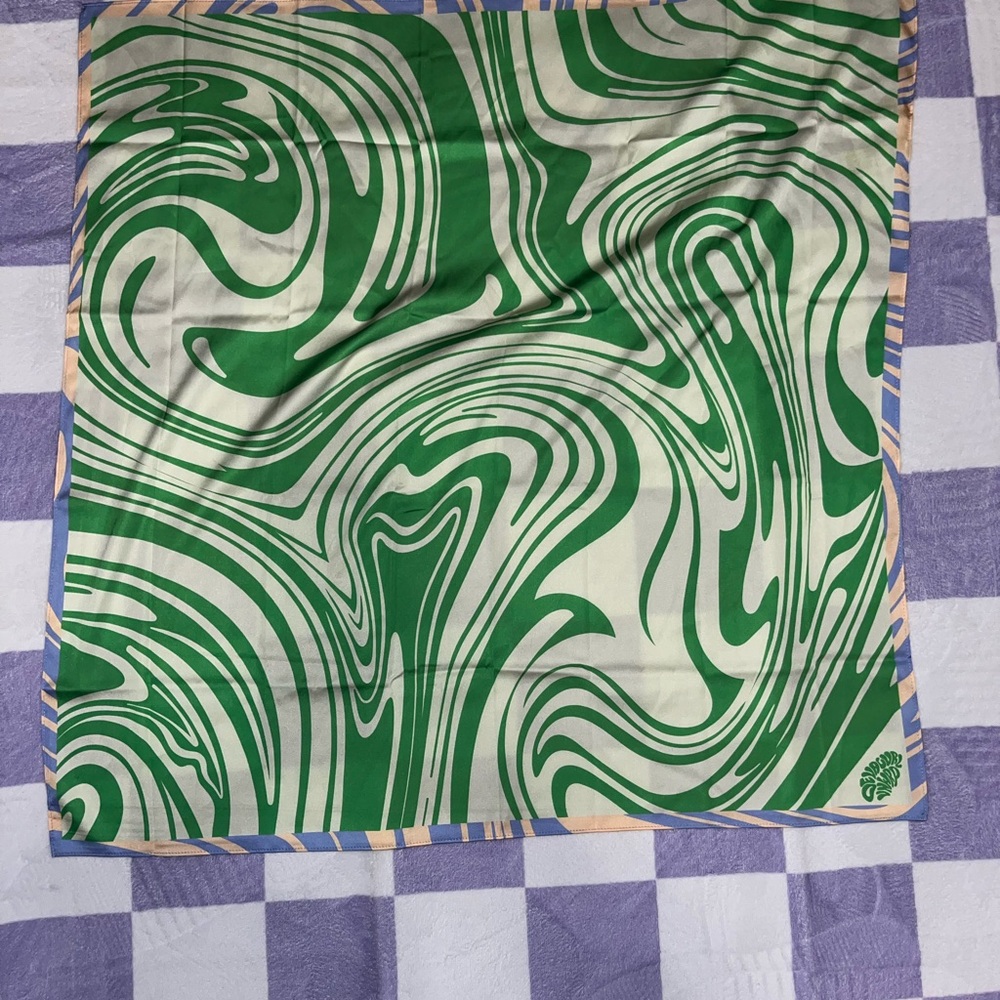 Luxury Fabric Wrap with spiral Pattern - satin green and cream
